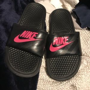 Nike slides